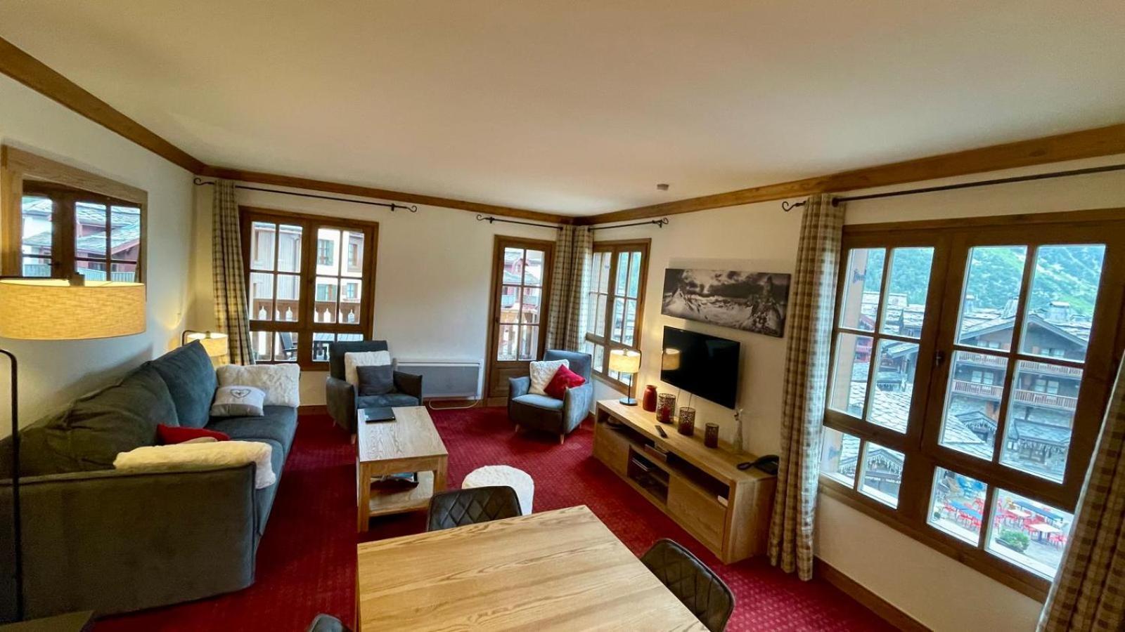 Arc 1950 - Appt 2CH - 6 pers - Rés 5* luxe - Piscine, sauna, hamman, jacuzzi - Classé 5 cristaux Paradiski Les Arcs  Extérieur photo